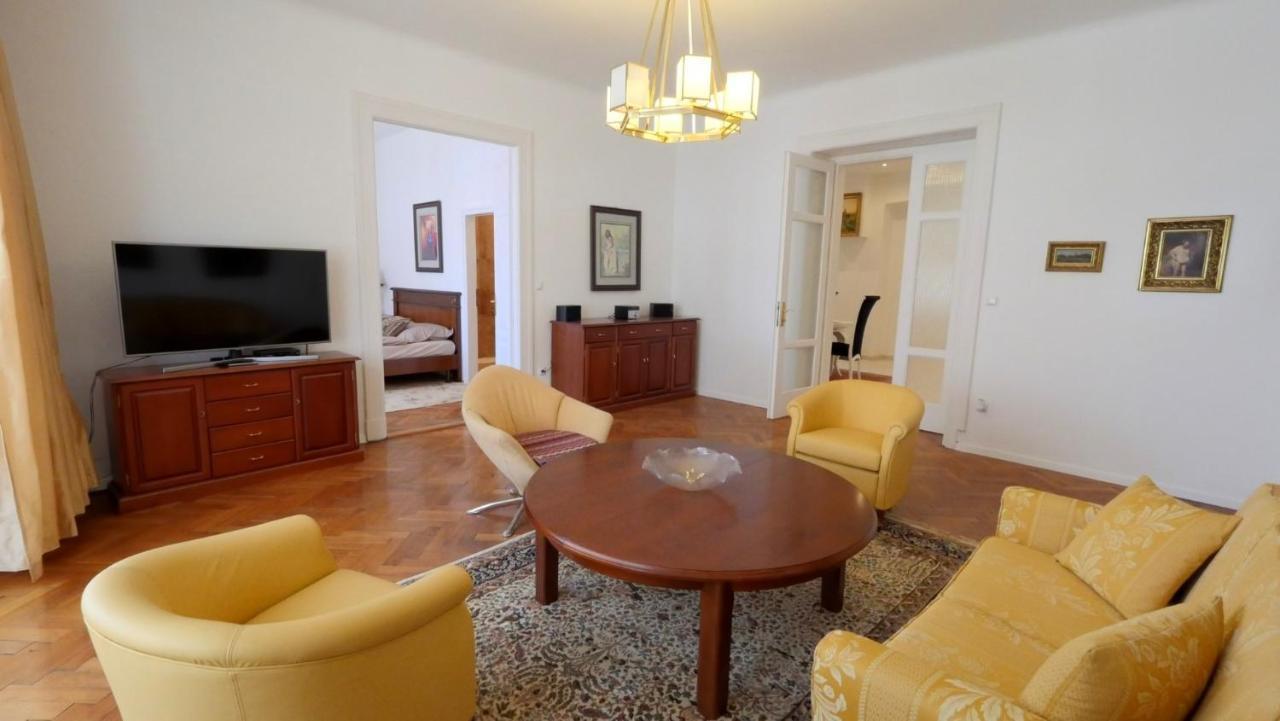 Velky 3I Apartman V Centre Mesta Bratysława Zewnętrze zdjęcie